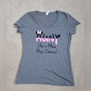 Women’s Size Small Disney Aunt T Shirt Gray V Neck